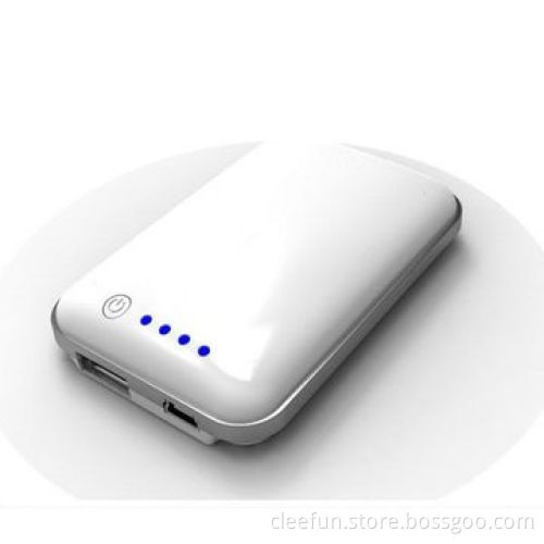 Simple Design LED Universal Charger with 2,000mAh Polymer Li-ion Battery Cell, Safer Guarantee
